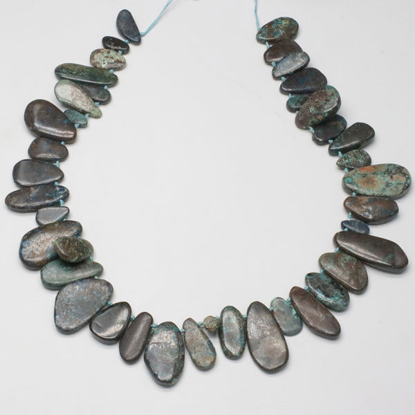 Phoenix Turquoise Oval And Drop Necklace Strand