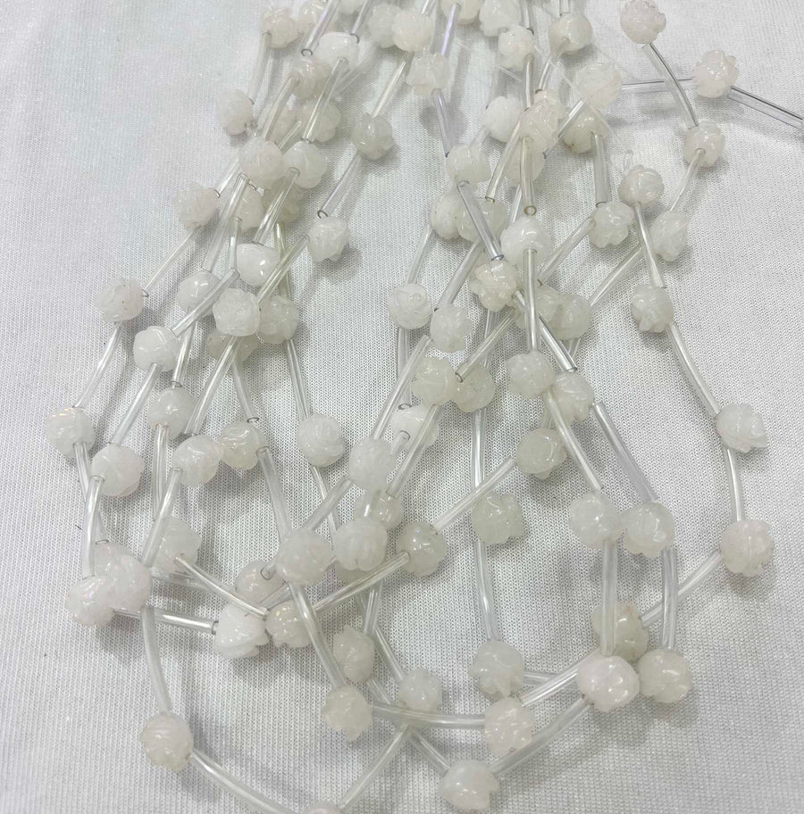 Flores de pedras naturais jade branco atraindo para colares pulseiras brincos