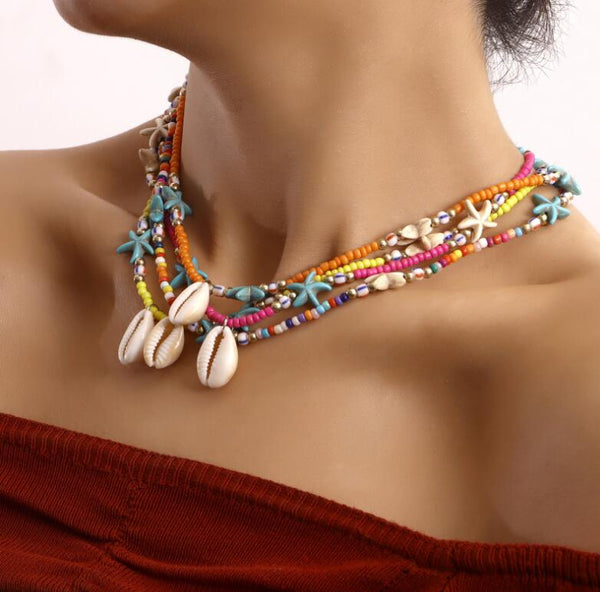 Schöne mehrfarbige Bohemia-Halskette