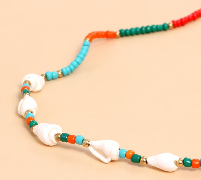Collier perles de mer de bohème multicolore et cauri